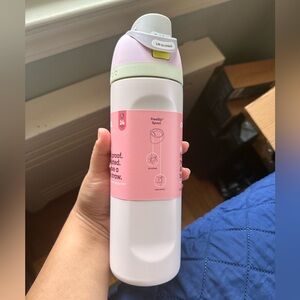 24oz Candy Coated Owala